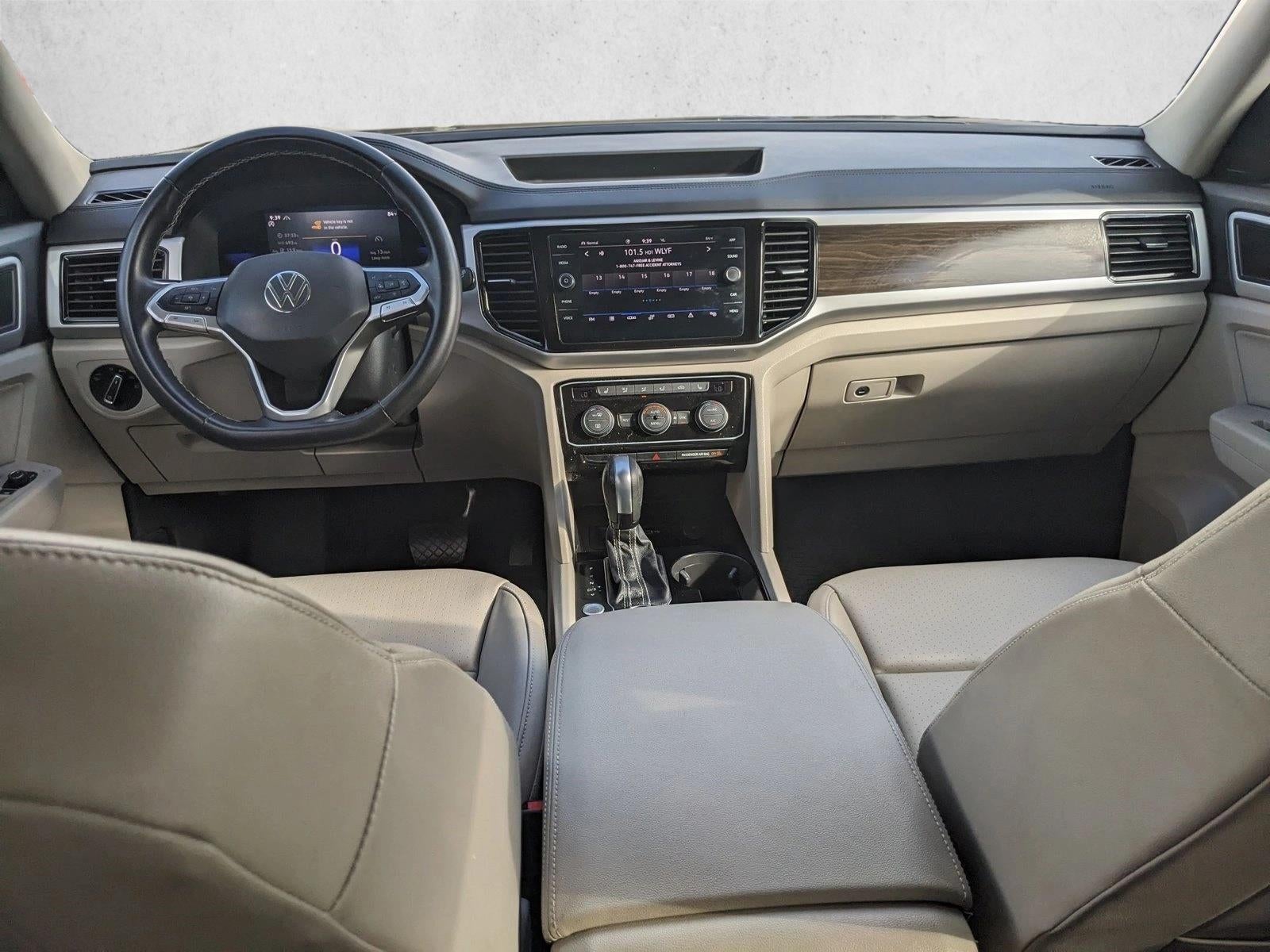 2022 Volkswagen Atlas 2.0T SE w/Technology