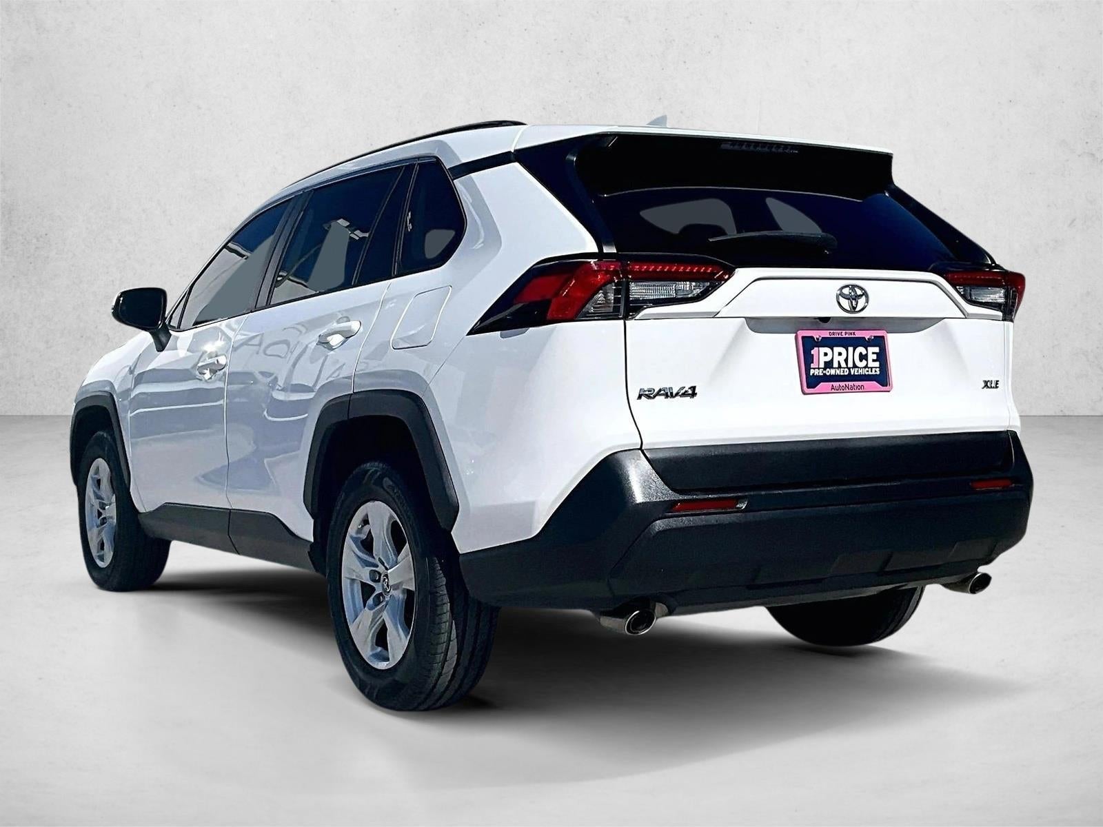 2020 Toyota RAV4 XLE