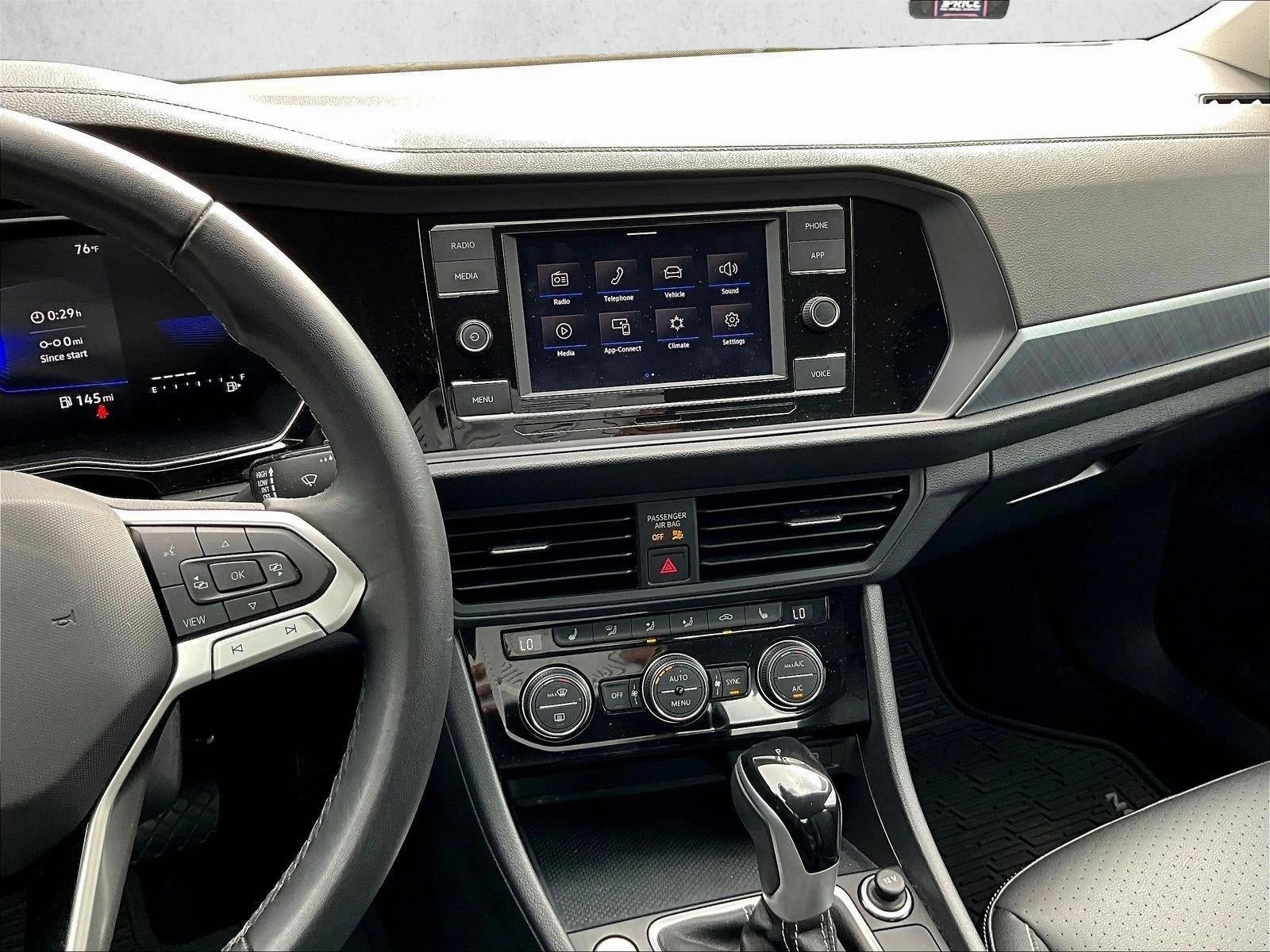 2024 Volkswagen Jetta 1.5T SE