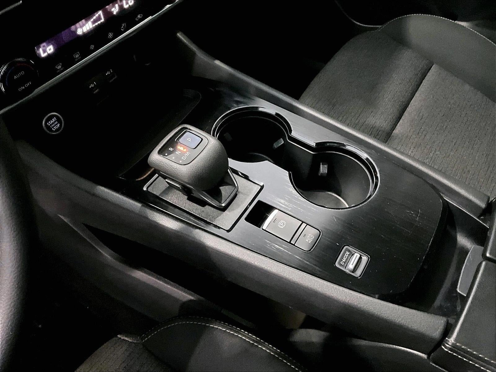 2022 Nissan Rogue SV FWD