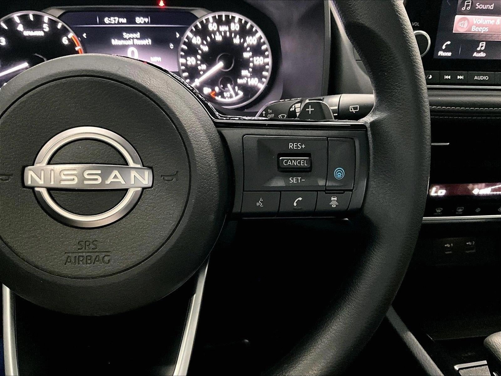 2022 Nissan Rogue SV FWD