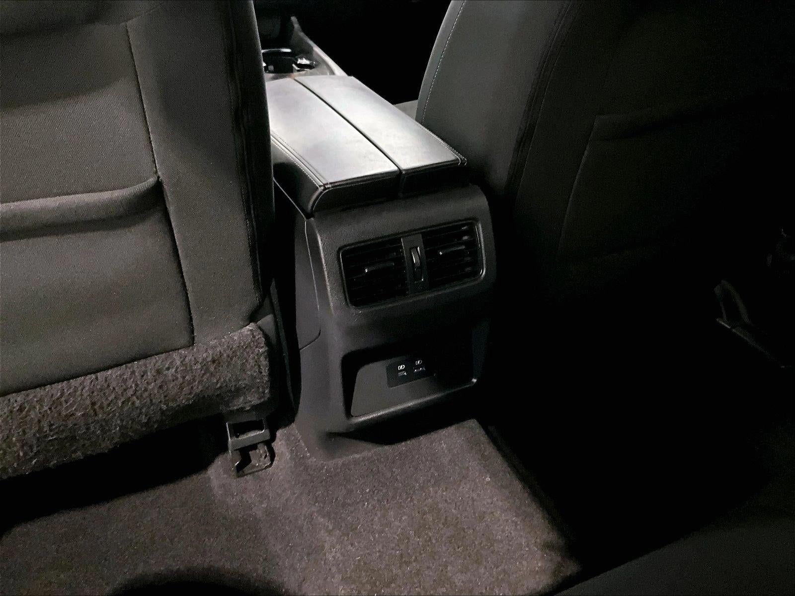 2022 Nissan Rogue SV FWD
