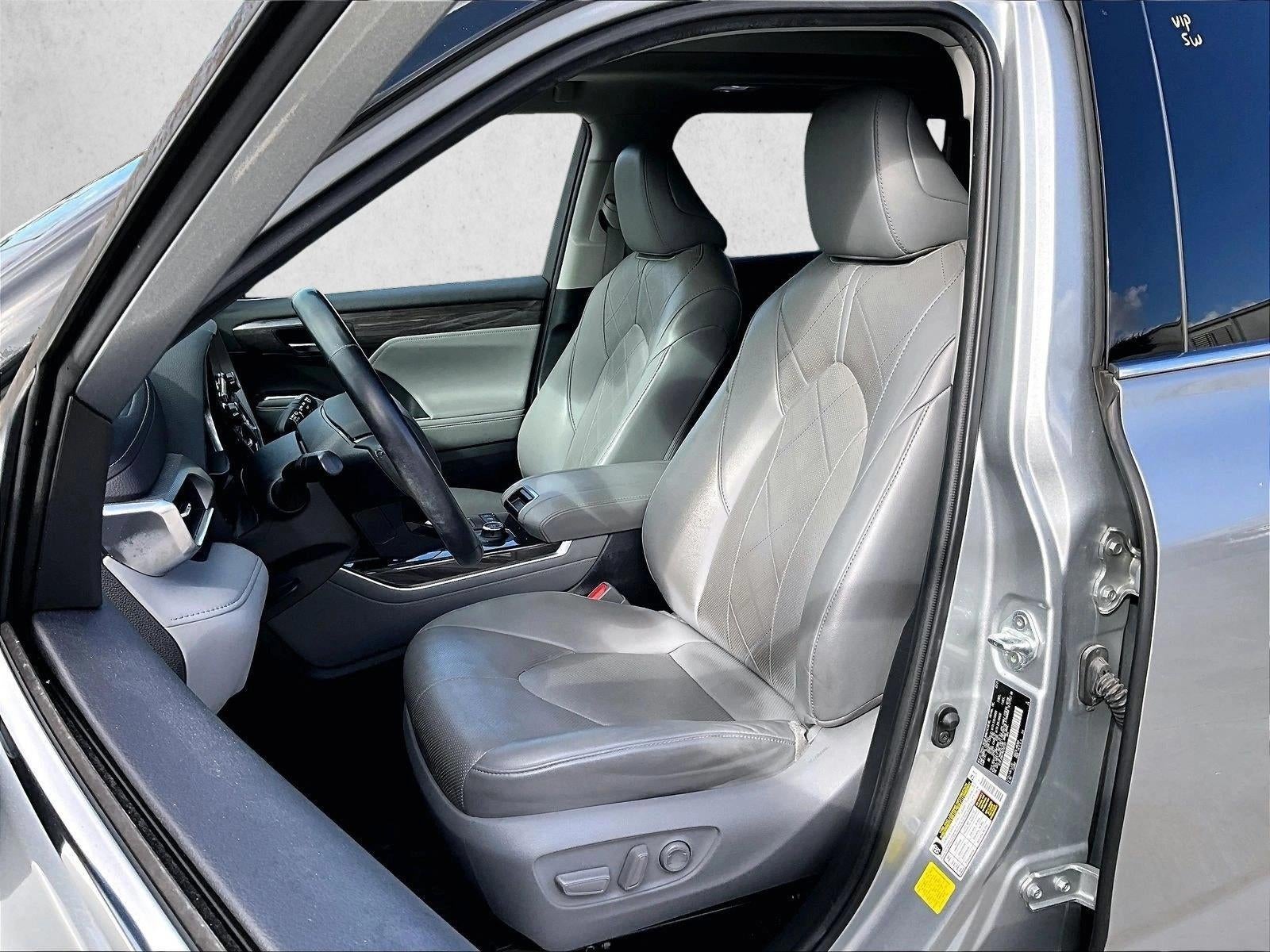 2021 Toyota Highlander Platinum