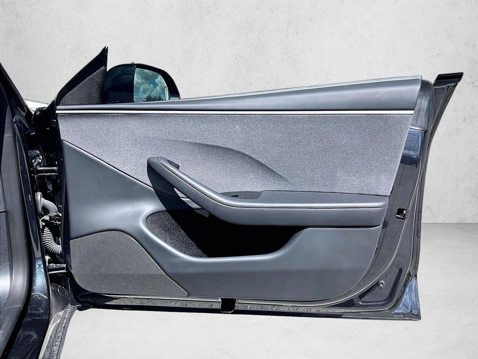2026 Tesla Model 3 Premium