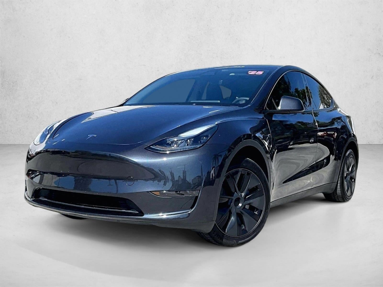 2025 Tesla Model Y Long Range