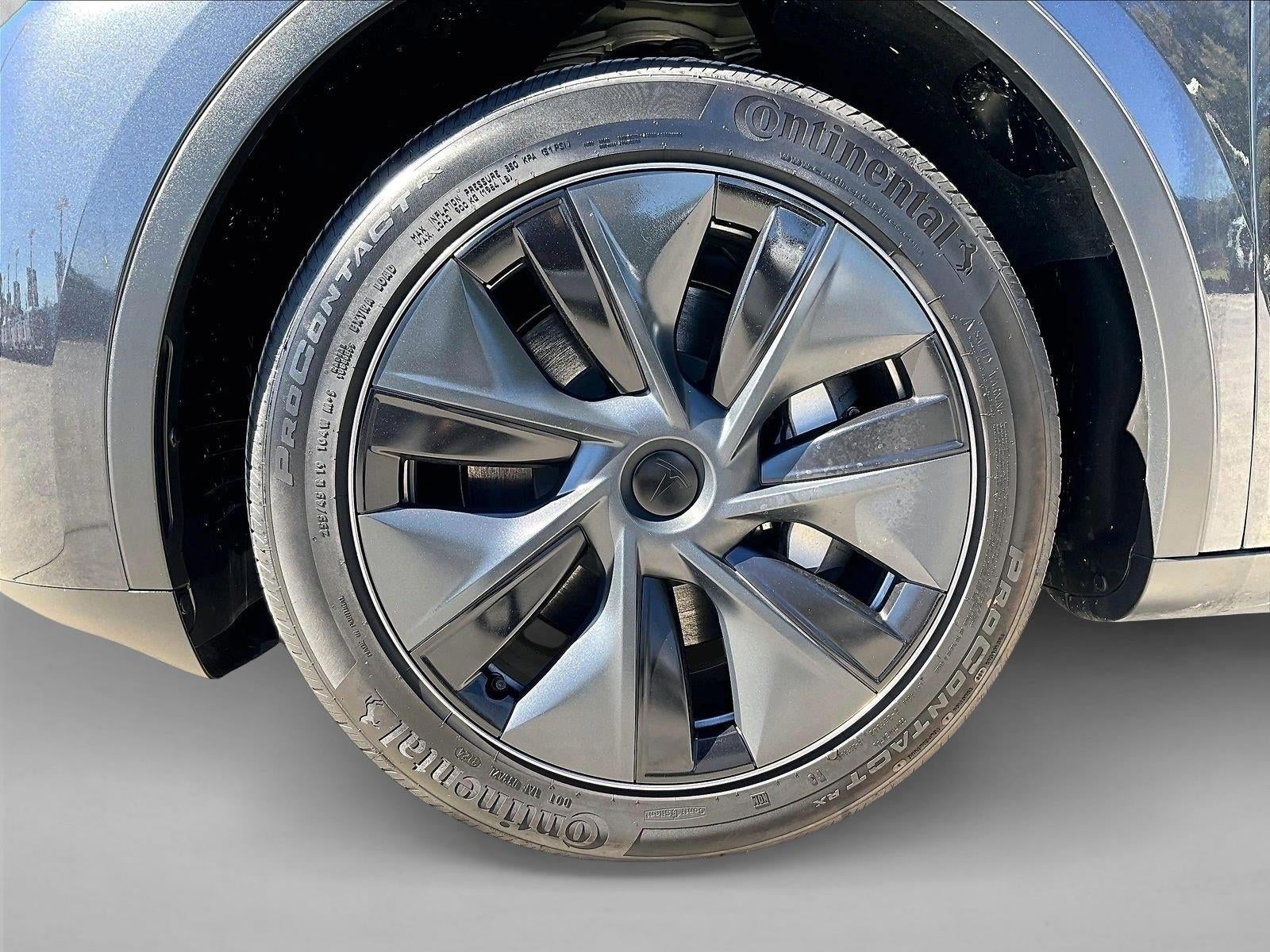 2025 Tesla Model Y Long Range