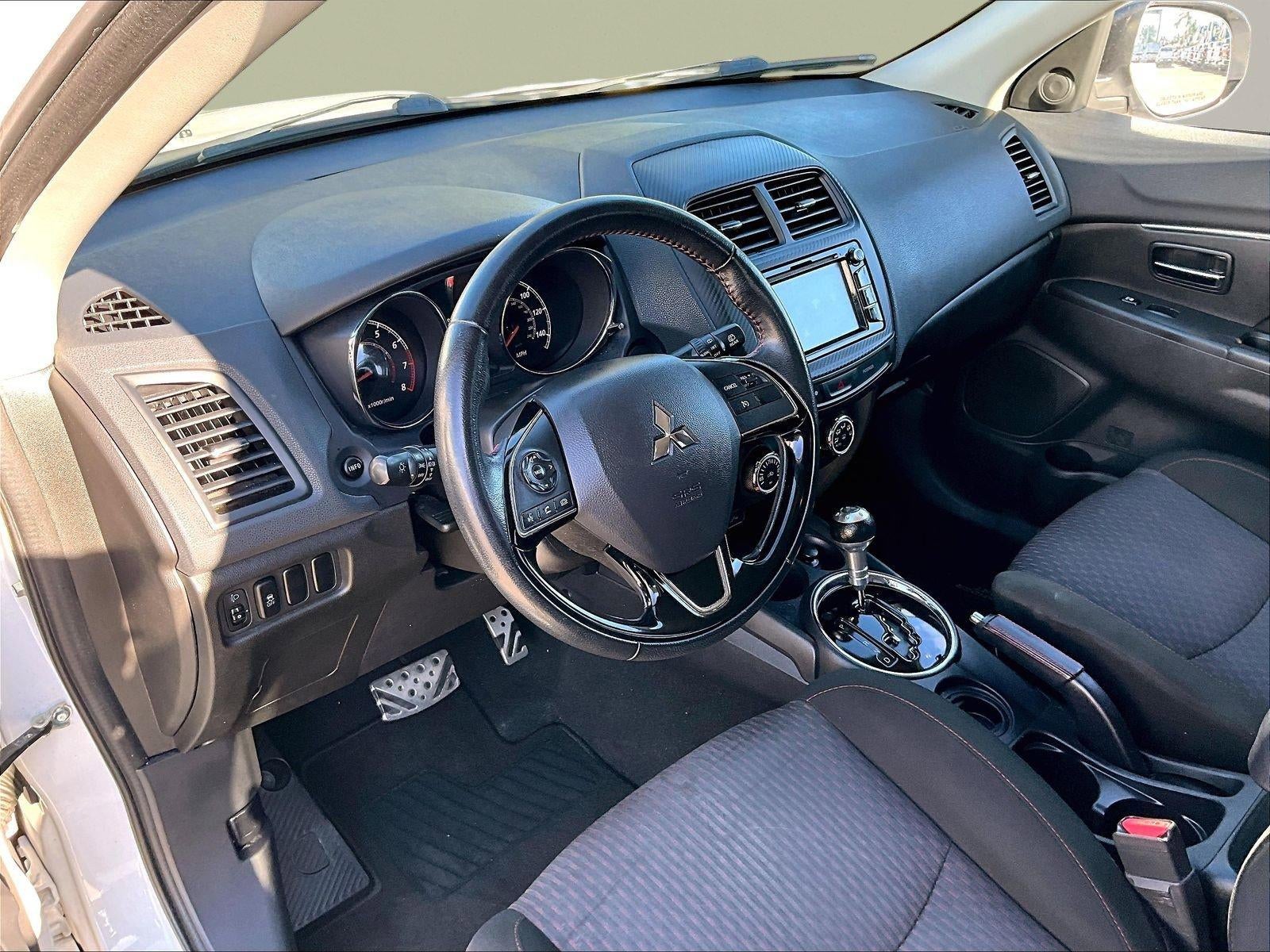 2017 Mitsubishi Outlander Sport 2.0 LE