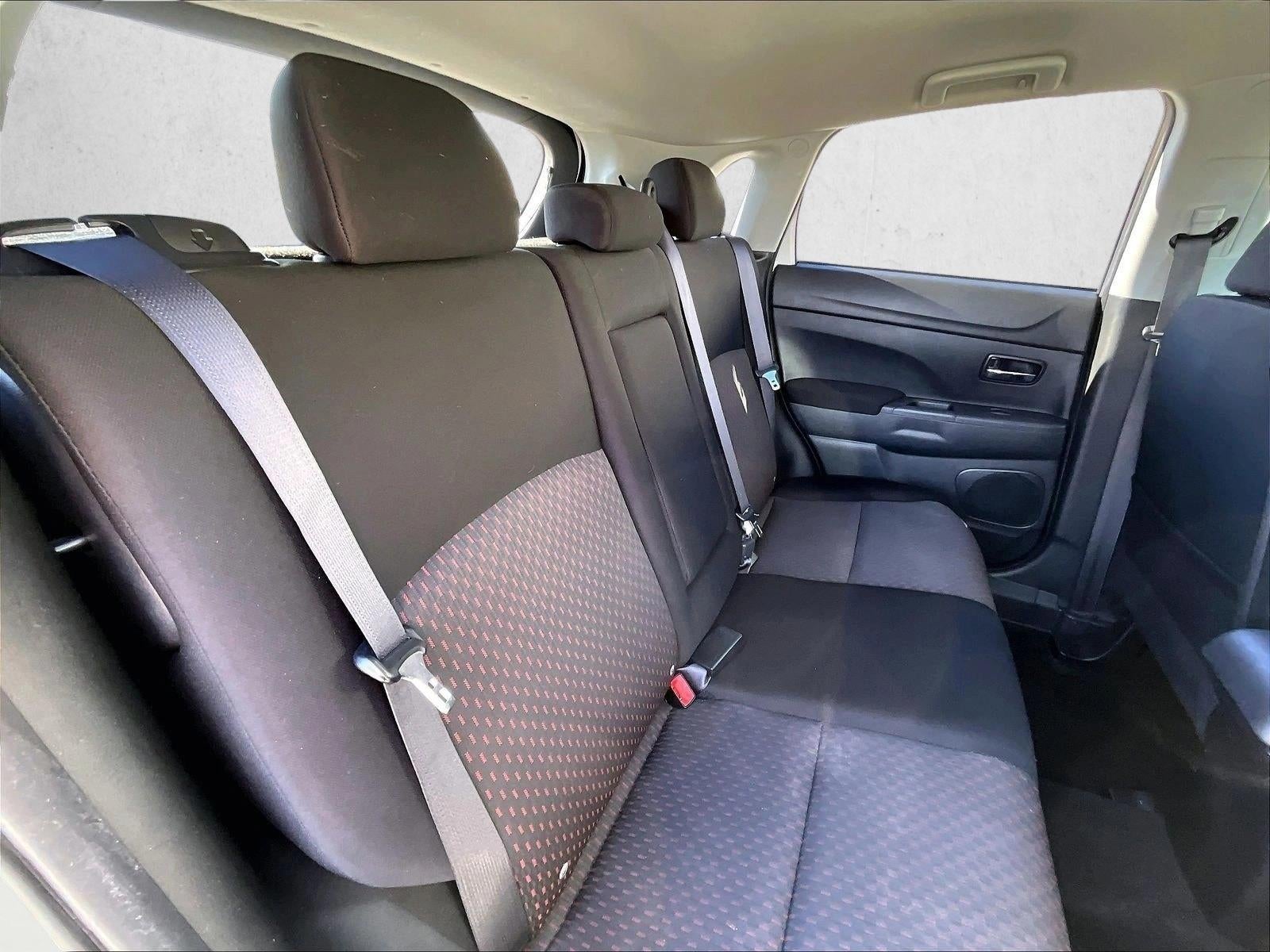 2017 Mitsubishi Outlander Sport 2.0 LE