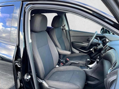 2022 Chevrolet Trax LS