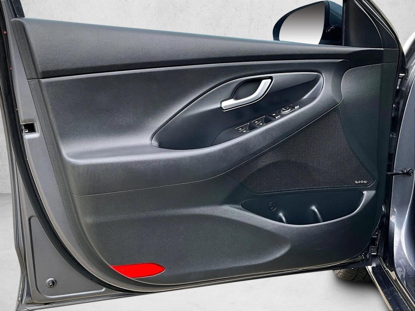 2018 Hyundai Elantra GT Base