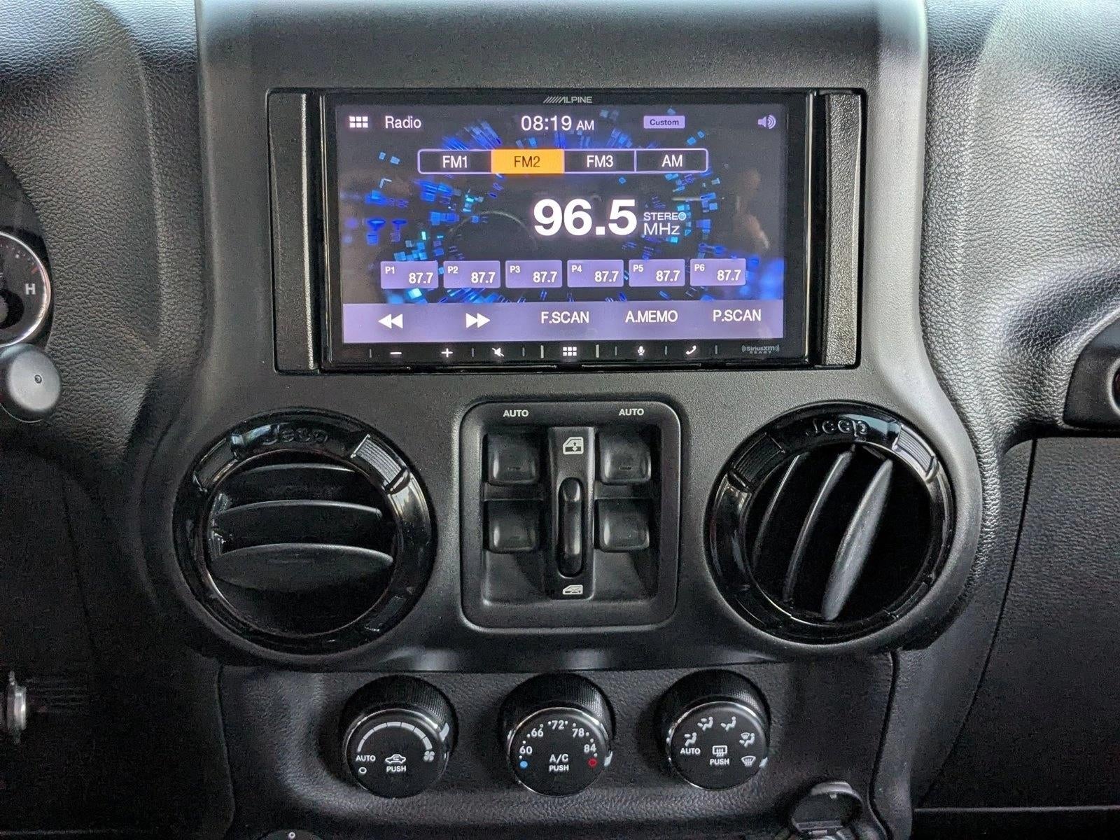 2015 Jeep Wrangler Unlimited Altitude