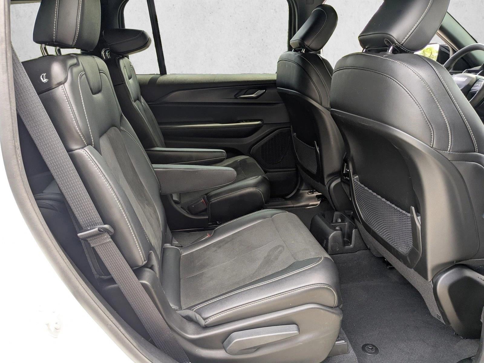 2025 Jeep Grand Cherokee L Altitude X 4x2