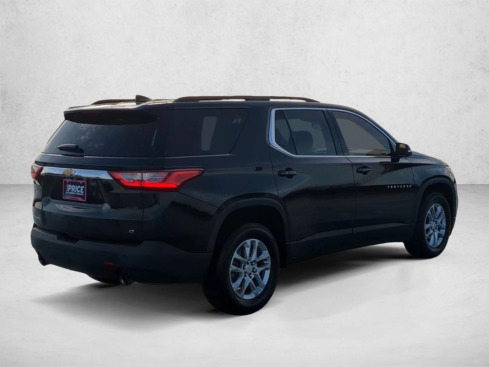 2021 Chevrolet Traverse LT Cloth