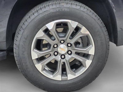 2025 Chevrolet Suburban LS