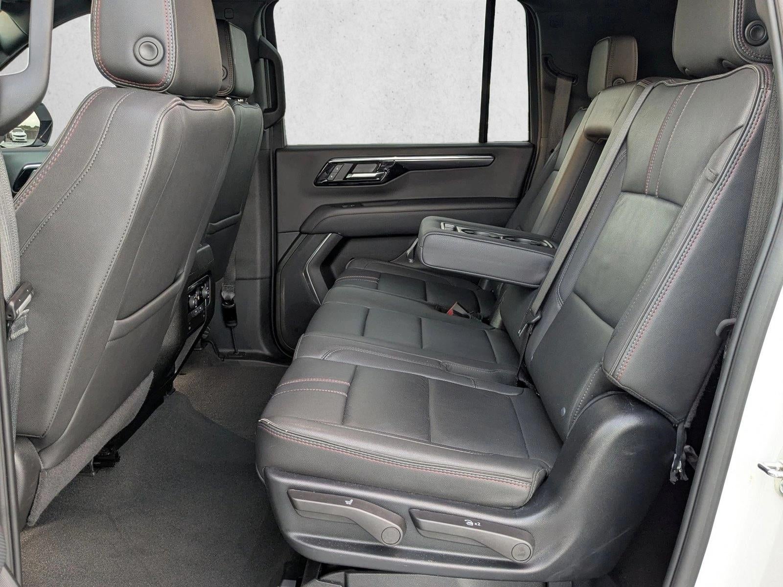 2025 Chevrolet Suburban RST