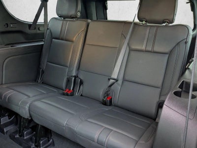 2025 Chevrolet Suburban RST