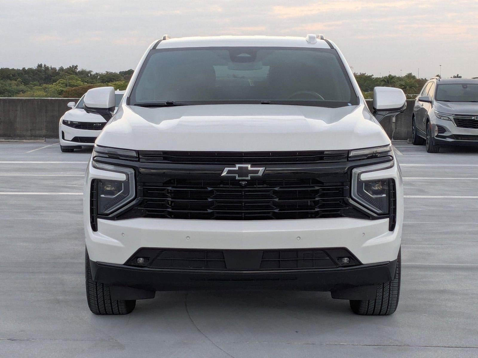 2025 Chevrolet Suburban RST