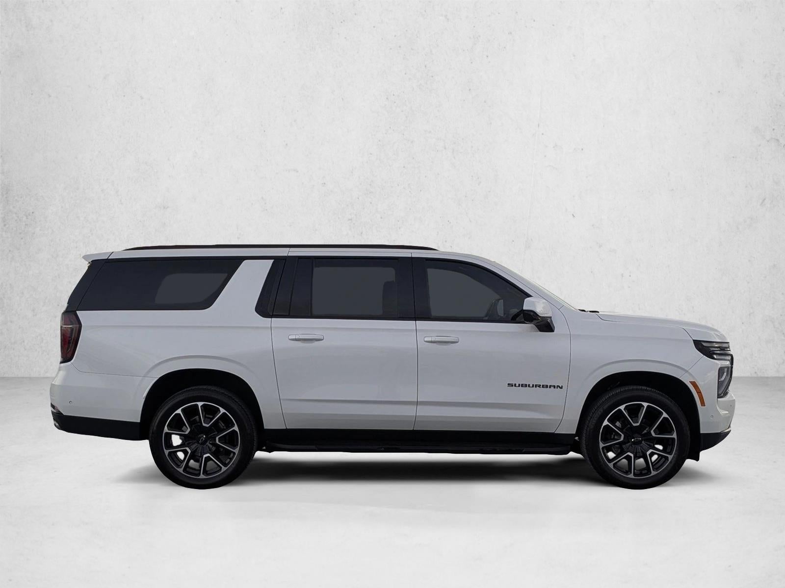 2025 Chevrolet Suburban RST