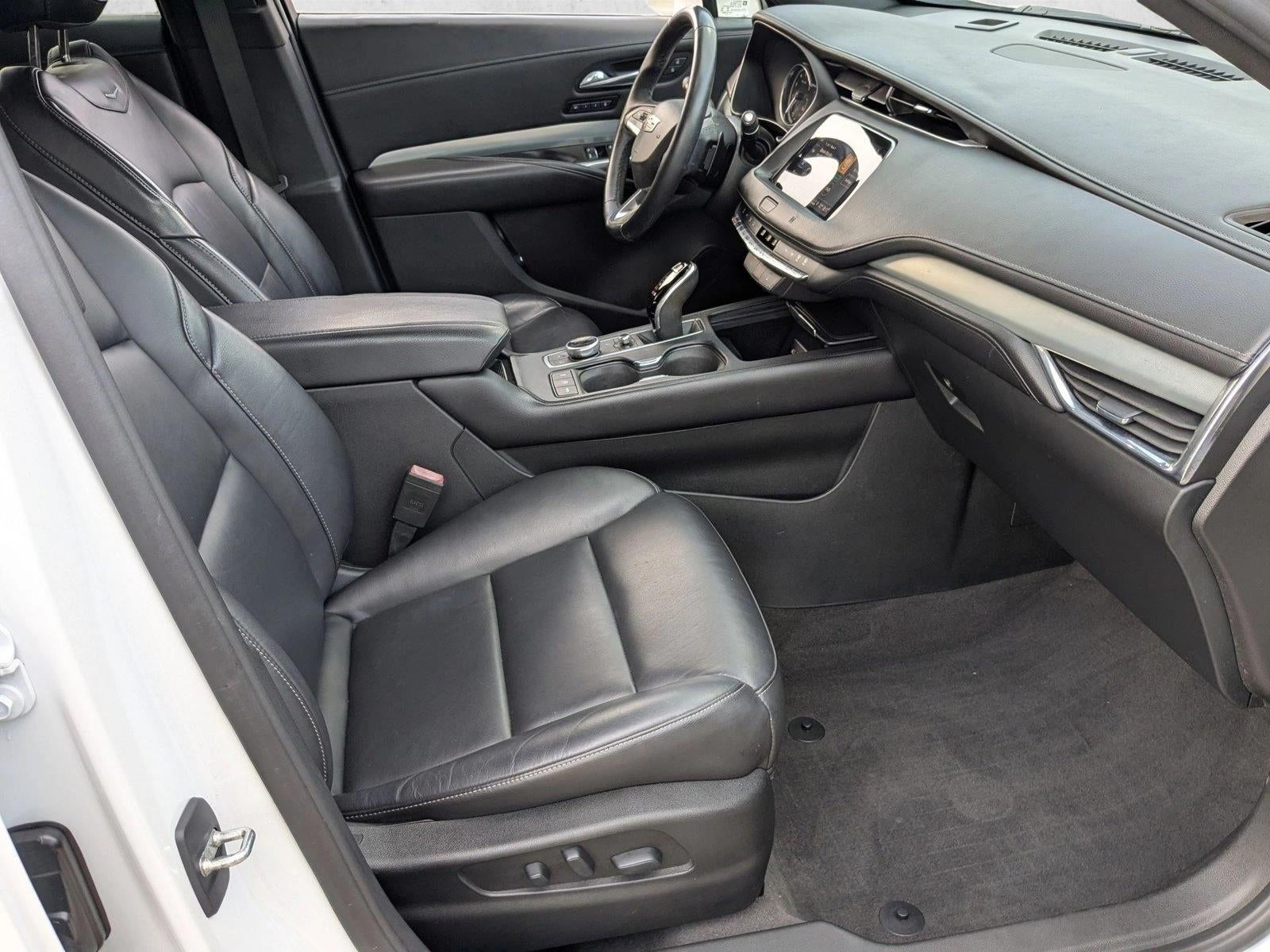 2021 Cadillac XT4 Premium Luxury