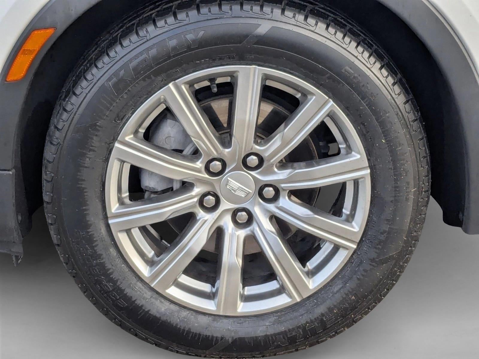 2021 Cadillac XT4 Premium Luxury