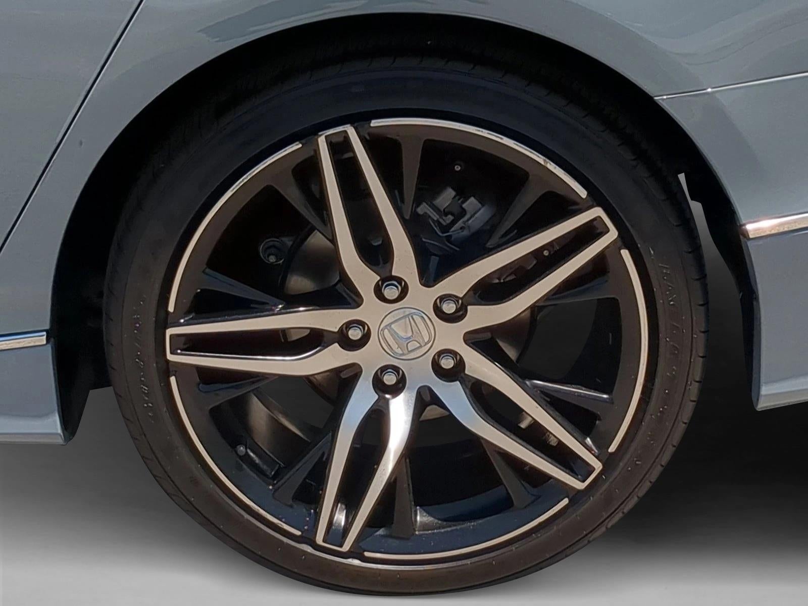 2022 Honda Accord Hybrid Touring