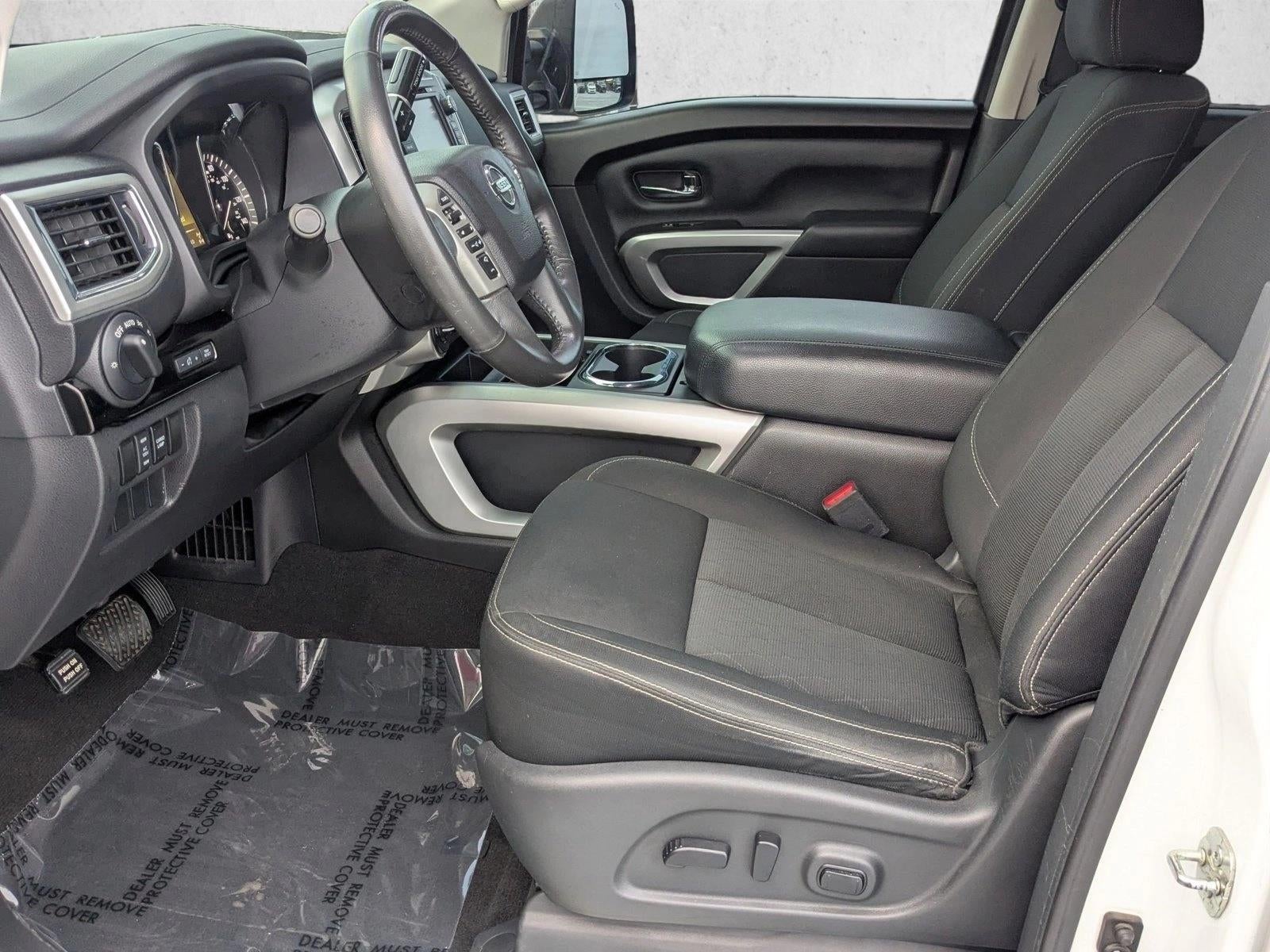 2018 Nissan TITAN SV