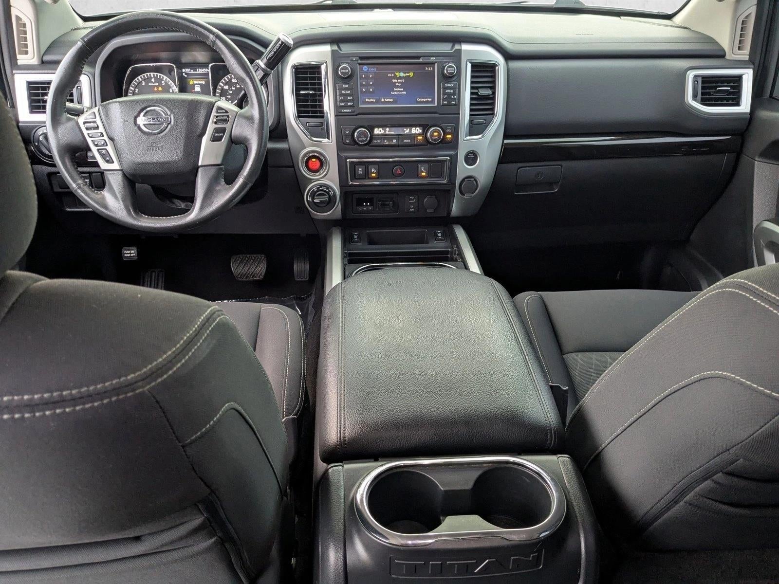 2018 Nissan TITAN SV