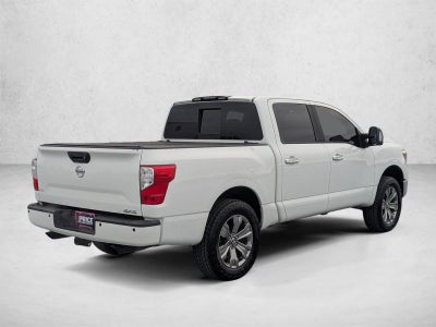2018 Nissan TITAN SV