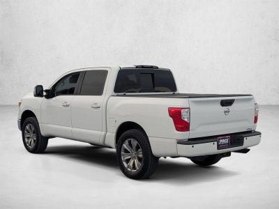 2018 Nissan TITAN SV