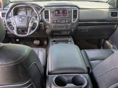 2019 Nissan TITAN SL