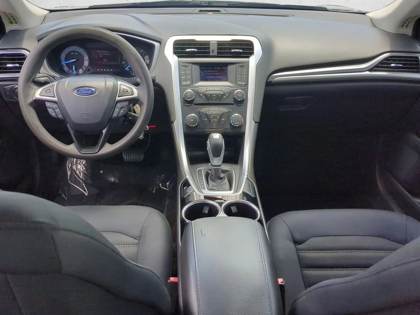 2013 Ford Fusion SE