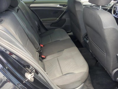 2017 Volkswagen Golf TSI S 4-Door