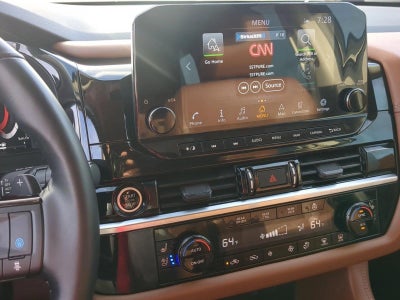 2023 Nissan Pathfinder Platinum 4WD