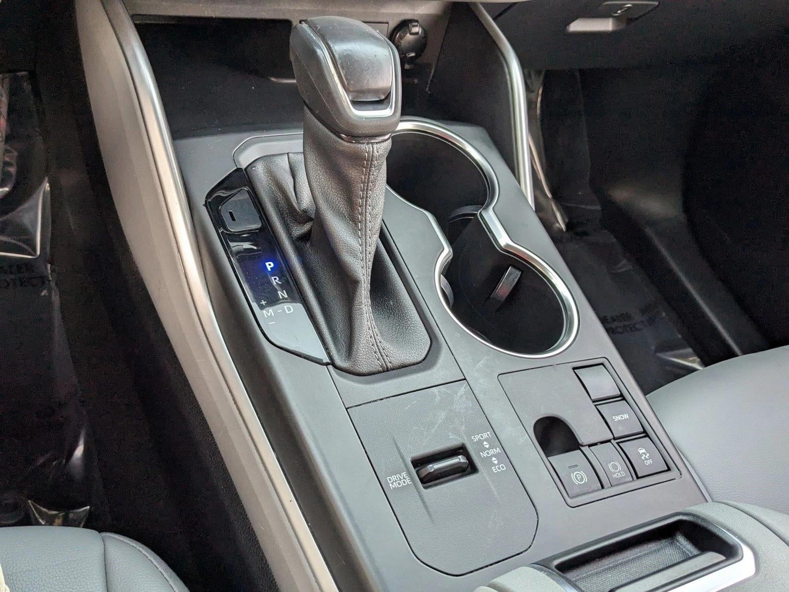 2023 Toyota Highlander Base