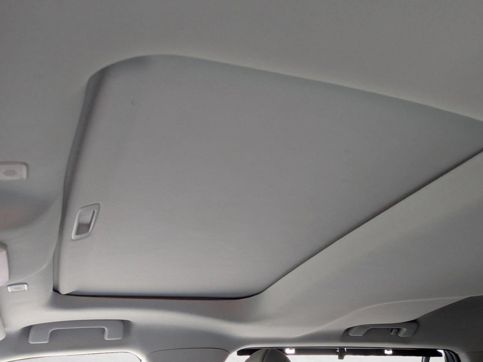 2023 Toyota Highlander Base