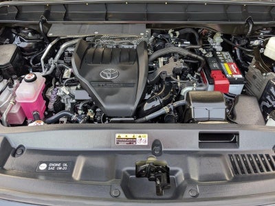 2023 Toyota Highlander Base