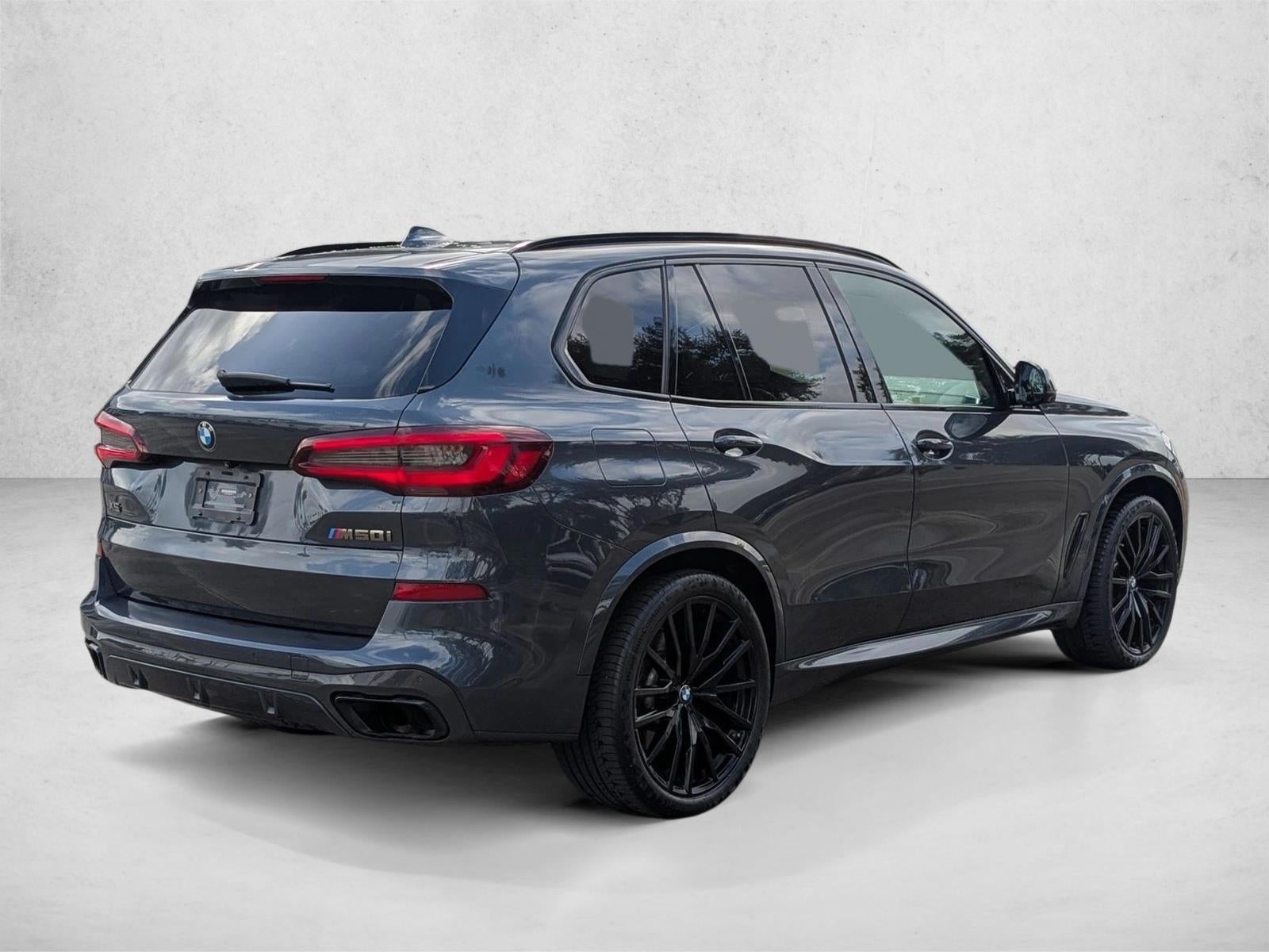 2020 BMW X5 M50i