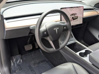 2025 Tesla Model Y Long Range Dual Motor All-Wheel Drive