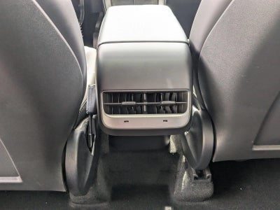 2025 Tesla Model Y Long Range Dual Motor All-Wheel Drive