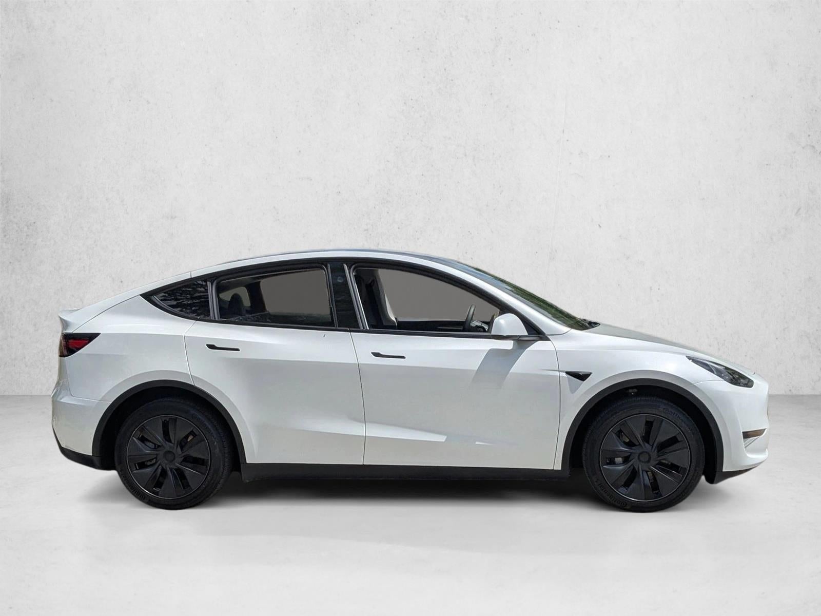 2025 Tesla Model Y Long Range Dual Motor All-Wheel Drive