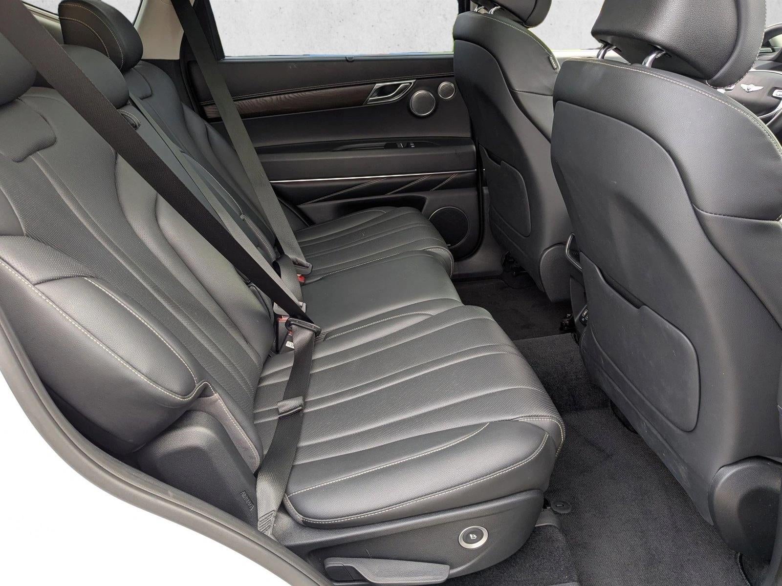 2022 Genesis GV80 Base