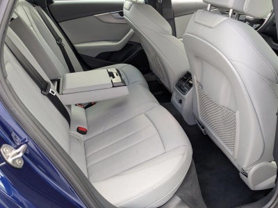 2022 Audi A4 Premium Plus 45 TFSI S line quattro S tronic
