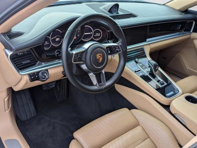 2018 Porsche Panamera Base