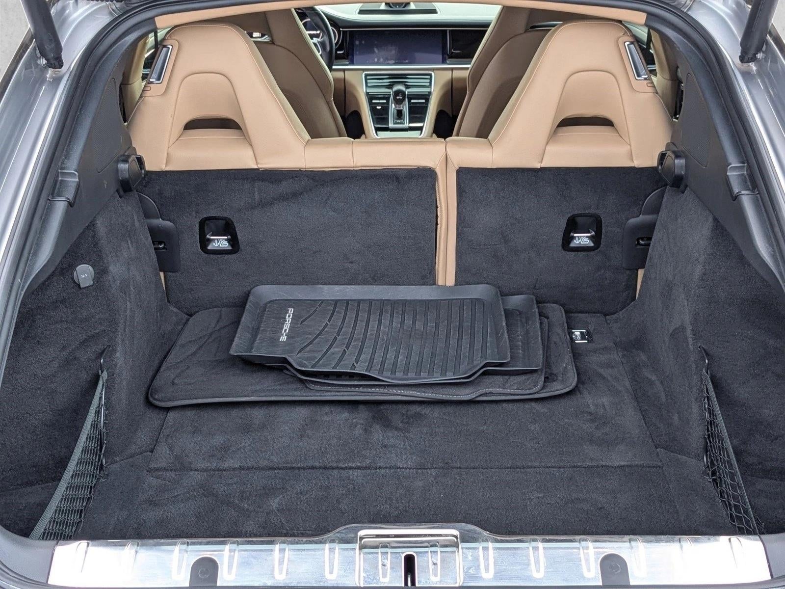 2018 Porsche Panamera Base