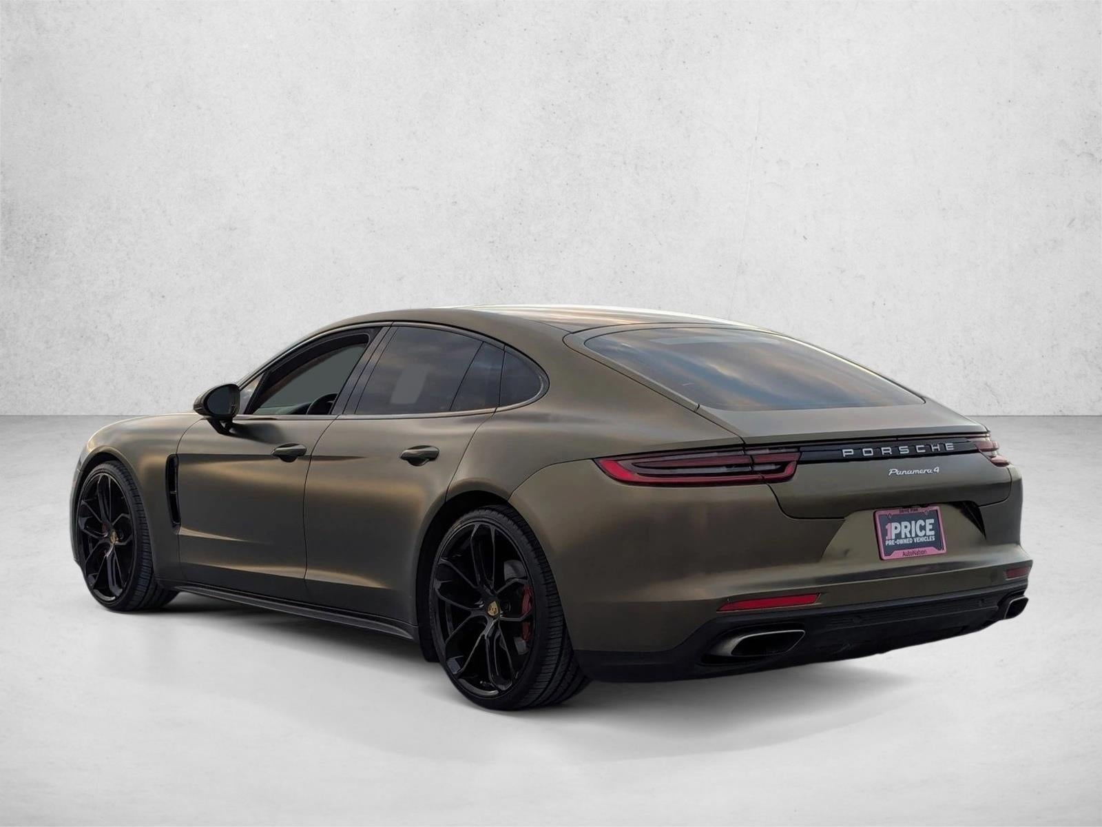 2018 Porsche Panamera Base