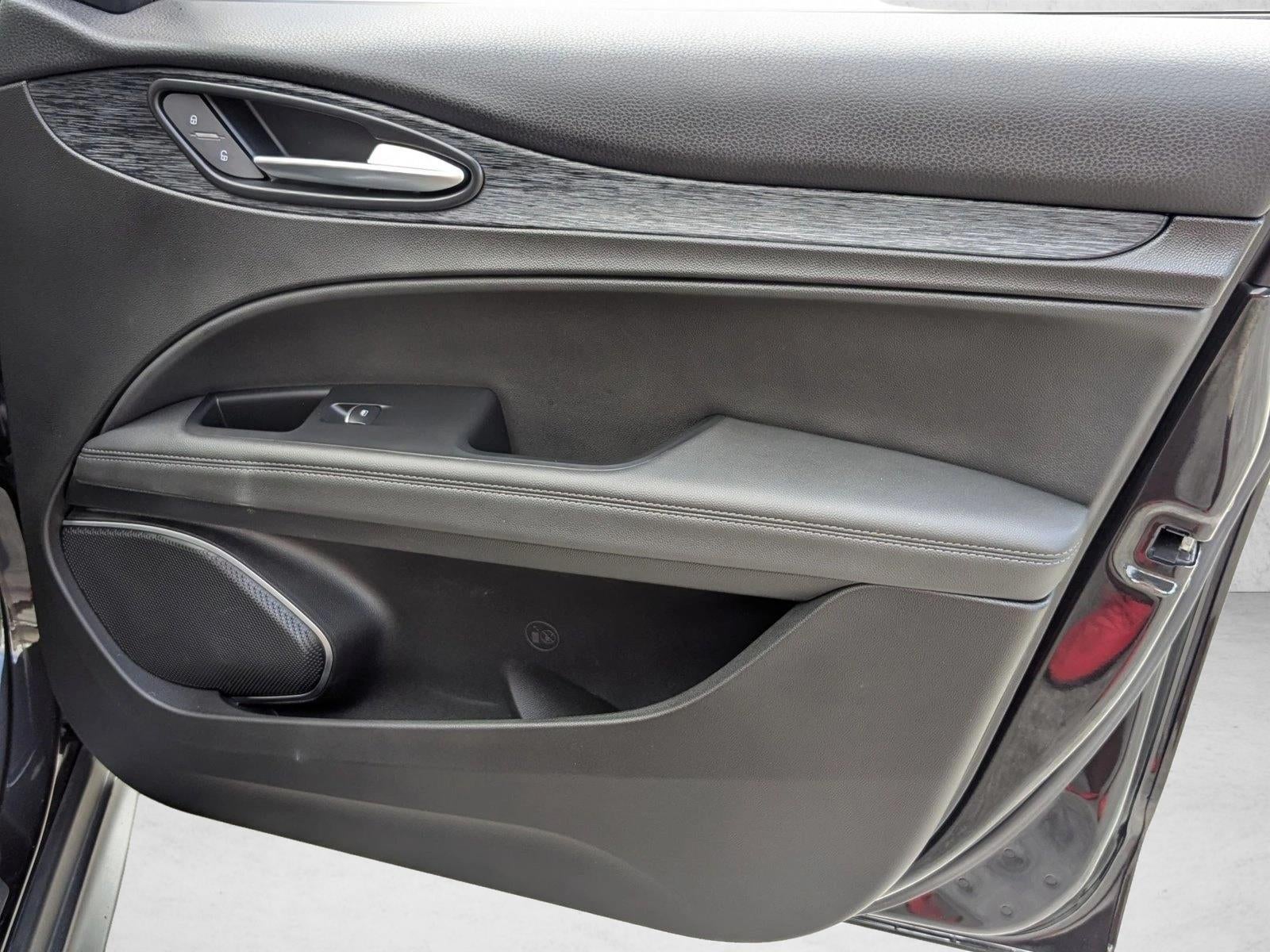 2023 Alfa Romeo Stelvio Sprint