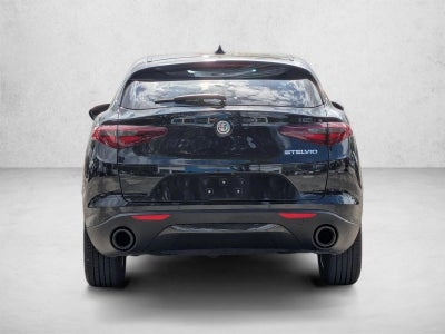 2023 Alfa Romeo Stelvio Sprint