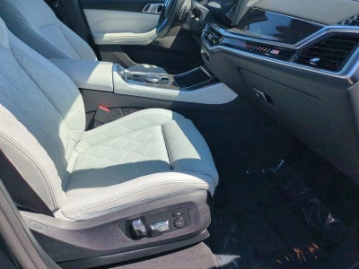 2026 BMW X5 M60i