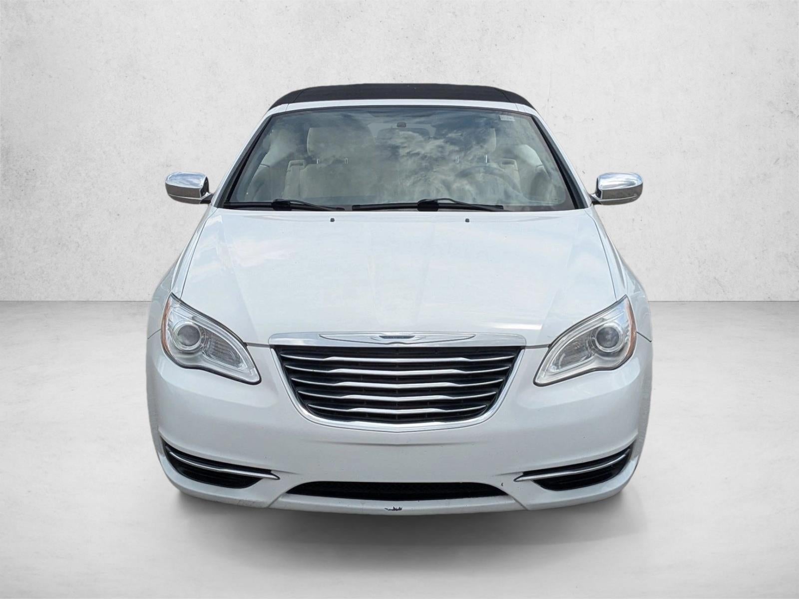 2014 Chrysler 200 Touring