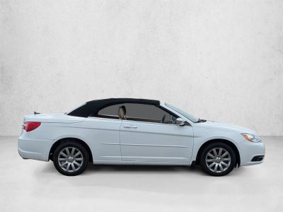 2014 Chrysler 200 Touring